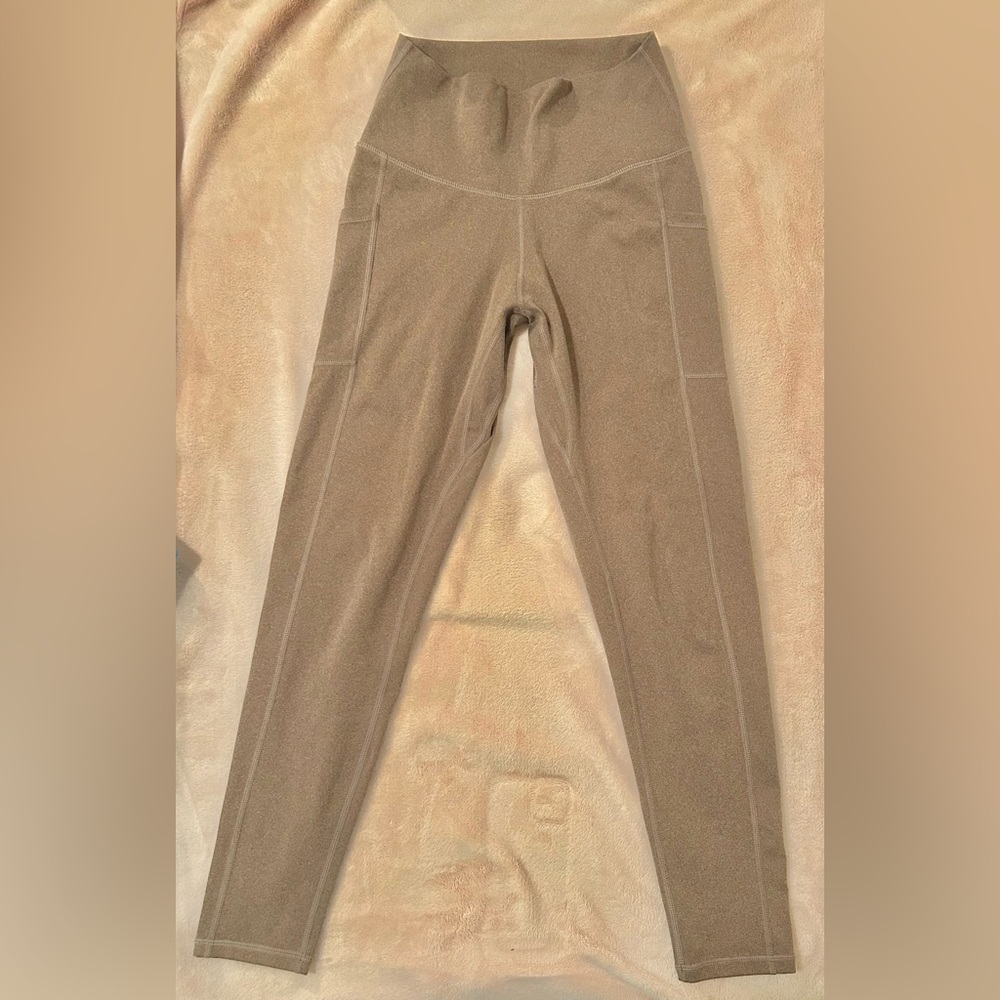 Blush Pink Leggings With Pockets Size Small